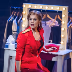 Interview: 'It's Wonderful To Do Every Night': Actor Cassidy Janson on JERRY'S GIRLS
