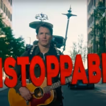 VIDEO: James Blunt Releases New Single 'Unstoppable'