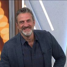 Video: Raul Esparza Talks THE SWEET SMELL OF SUCCESS On NBC New York