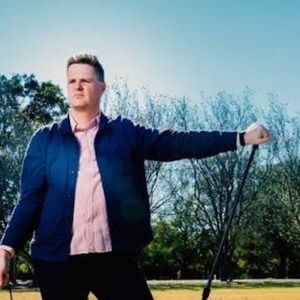 EDINBURGH 2026: Review: TOM BALLARD: BE FUNNY CHALLENGE (IMPOSSIBLE), Monkey Bar