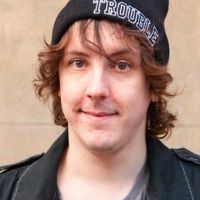 EDINBURGH 2021: BWW Review: TOM MAYHEW: FROM RAGS TO SLIGHTLY NEWER RAGS, Laughing Horse Free Festival Online