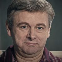 Video: Watch Michael Sheen in New Trailer for NYE at The National Theatre Video