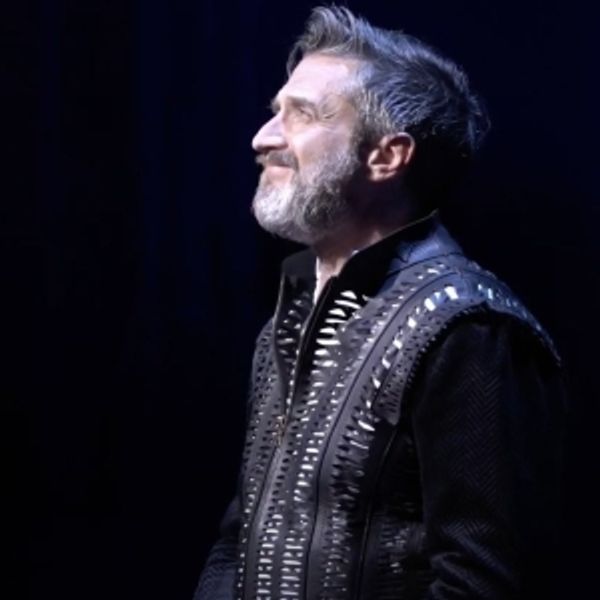 Video: Watch an All New Trailer For GALILEO at Berkeley Repertory Theatre Starring Raul Esparza - San Francisco / Bay Area Theater Video