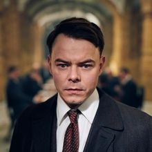 Photo: First Look at Charlie Heaton in PEAKY BLINDERS