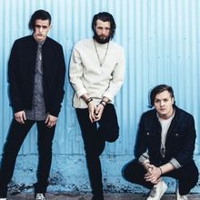 Too Close To Touch Unveil New Single 'Hopeless' Feat. Telle Smith (The Word Alive)