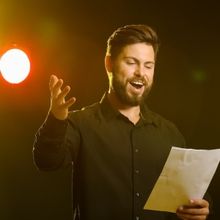 Expert Tips: How to Choose the Perfect Audition Song for Your Rep Book