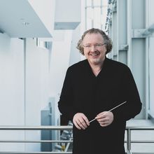 New World Symphony Extends Artistic Director St&eacute;phane Den&egrave;ves Contract Photo