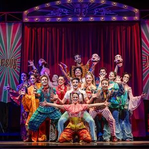 PHOTOS: GODSPELL, dirigido por Antonio Banderas, se presenta en el Teatro Pavón de M
