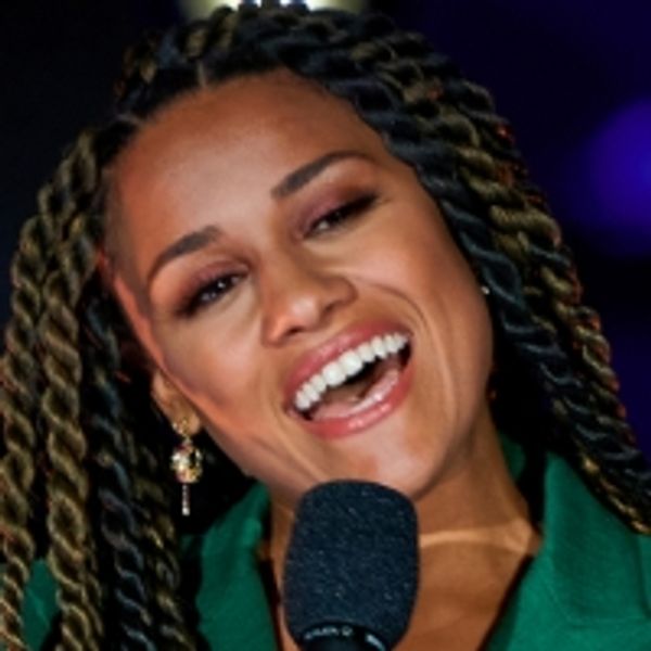 VIDEO: WEST SIDE STORY Star Ariana DeBose Opens the BROADWAY AT TAVERN Series - Cabaret Theater Video