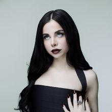 Ellise Sets Debut Headlining 'The PRETTY EVIL Tour'