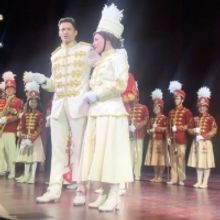 VIDEO: Hugh Jackman Tributes Swings & Understudies as Kathy Voytko Fills in for Sutto