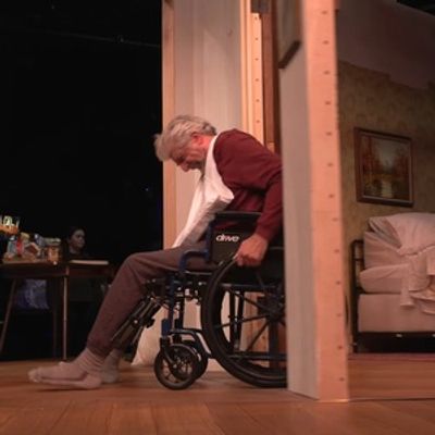 Video: Behind the Scenes of Stephen King's MISERY at the Farmers Alley Theatre
