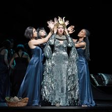 Review: Exciting Bullock and Finley Take on Met Debut of Adams’s ANTONY & CLEOPATRA