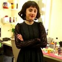 VIDEO: Presley Ryan Shows A Day in Her Life in BEETLEJUICE Video