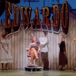 Video: EDWARD SCISSORHANDS Comes to Cinemas This Week; Check Out a Clip!