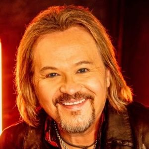 Travis Tritt Releases First-Ever Gospel Project, 'Country Chapel,' Inspired by His…