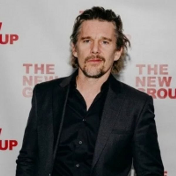 VIDEO: Ethan Hawke is Prepping a Zoom Production Of WAITING FOR GODOT - Broadway Theater Video