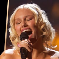 Video: Grace VanderWaal Performs 'The Impossible Dream' for Francis Ford Coppola at… Video
