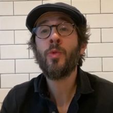 VIDEO: Josh Groban Sings 'What A Wonderful World' in Latest #ShowerSongs