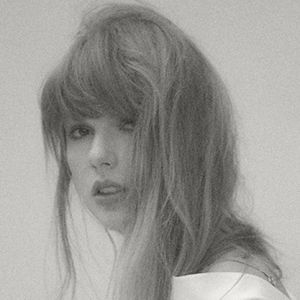Taylor Swift Announces New Song 'The Albatross'
