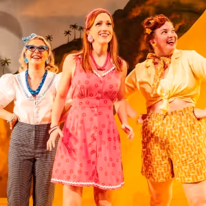 Review: FUN AT THE BEACH ROMP-BOMP-A-LOMP!!, Southwark Playhouse