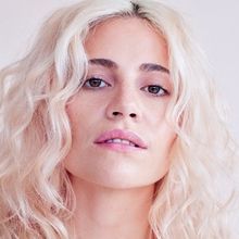 Pixie Lott to star as Marilyn Monroe in WHO KILLED MARILYN? at London's Emerald Theat