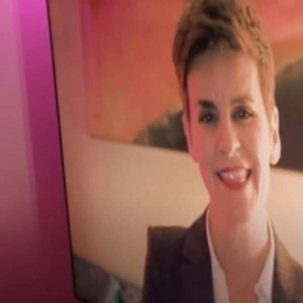 VIDEO: Watch Jenn Colella Sing from DEAR EVAN HANSEN in Broadway Backwards - Broadway Theater Video