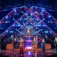 Video: Marla Mindelle Performs 'My Heart Will Go On' in TITANIQUE on Broadway Video
