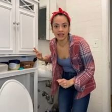 VIDEO: Watch Isabelle McCalla and Julie Halston Perform PERIOD PIECE Monologues