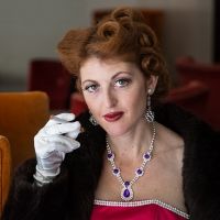 Hollywood Icon Returns In BETTE DAVIS AIN'T FOR SISSIES