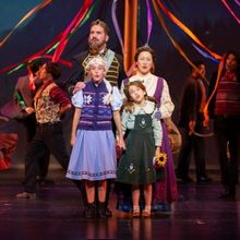Review: FROZEN at the Bank Of America Performing Arts Center