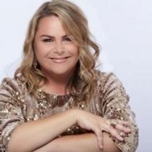 Jazzbaret Artist Lisa Donahey Performs In Palm Desert