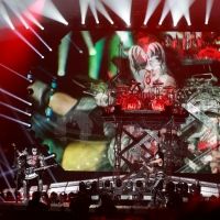 Yoshiki Joins KISS For Surprise Performances At Tokyo Dome In Tokyo And Kyocera Dome…