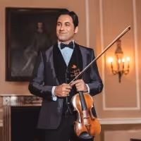 Violinist Philippe Quint to Perform Two Curated Multimedia Programs in California