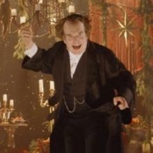 Wake Up With BWW 11/8: New Queens to Join SIX, THE MUSIC MAN Extends, and More!