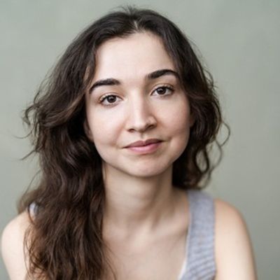 Guest Blog: Performer and Writer Isabel Renner on Imagination, Freedom & Overcoming Shyness in Her Play WYLD WOMAN