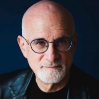 Min Kwon Premieres Robert Sirota's Variations On America The Beautiful At Green-Wood…