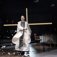 BWW Review: DOUBT: A PARABLE, Chichester Festival Theatre Photo