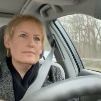 VIDEO: Liz Callaway Sings DEAR EVAN HANSEN and INTO THE WOODS in Her Car Video