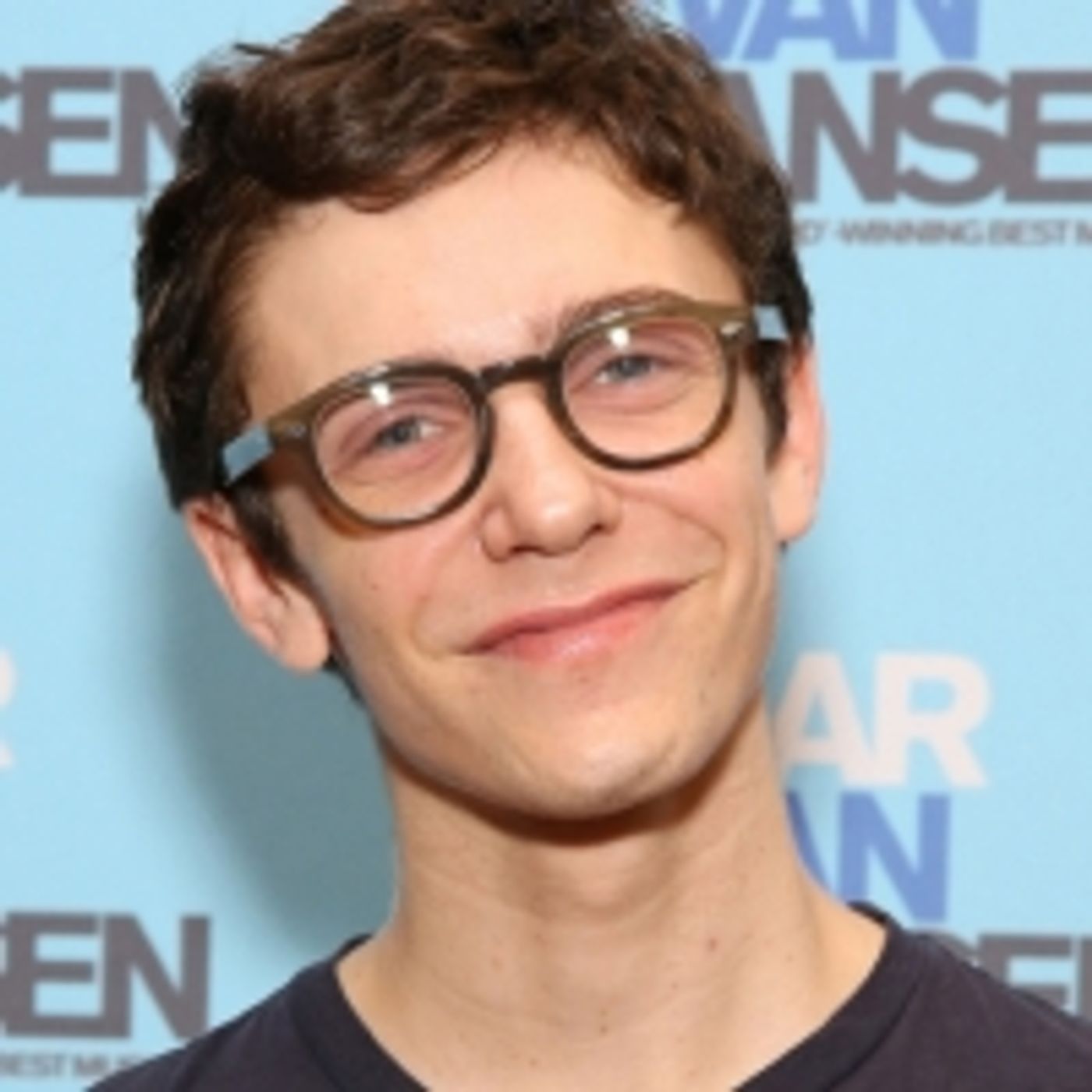 Wake Up With BWW 1/9: THE NANNY is Headed to the Stage, and More!  Image