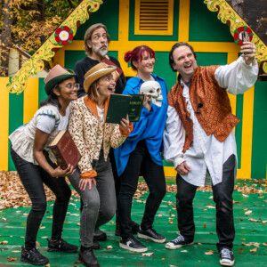THE COMPLETE WORKS OF WILLIAM SHAKESPEARE (ABRIDGED) [REVISED] [AGAIN] to Open at Bir