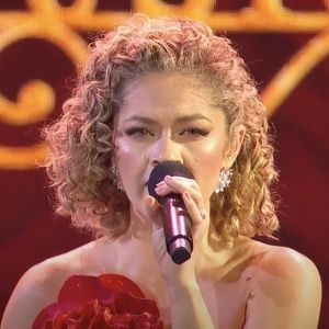 Video: MOULIN ROUGE!'s Patrice Tipoki Performs 'Firework' at the Australian Open…