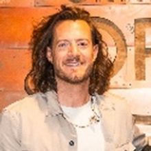 Tyler Hubbard Scores No.1 With Debut Solo Single '5 Foot 9'