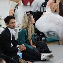 CATS Star Jordan Roelfze Returns to Cape Town City Ballet for DRACULA