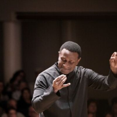 Kwamé Ryan to Extend Charlotte Symphony Tenure Through 100th Season