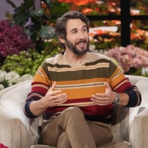 Video: Josh Groban Confirms New Music and Retrospective Album