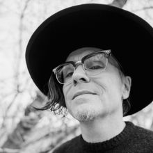 Alex Henry Foster Shares New Single 'Sorrowful Bouquet'