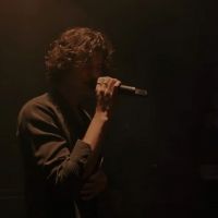VIDEO: Shawn Mendes Performs a Medley of 'Intro' and 'Wonder' on THE TONIGHT SHOW Video