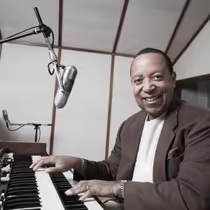 Photos: Vel Lewis & Marion Meadows Release SMOOVEE Single