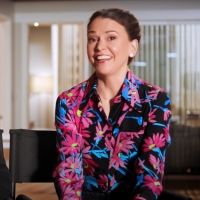 VIDEO: Watch a Sneak Peek at Sutton Foster in the Final Season of YOUNGER on…